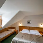 Hotel Mlyn 4*