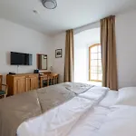 Mlýn Hotel 4*