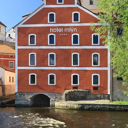 Szálloda Lh Mlyn
