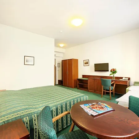 Lh Mlyn 4*